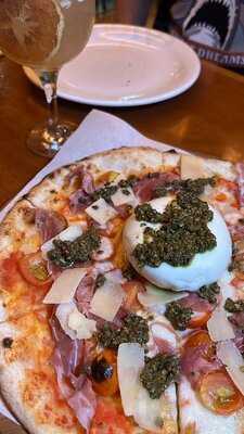 Carmnella Pizza E Pasta