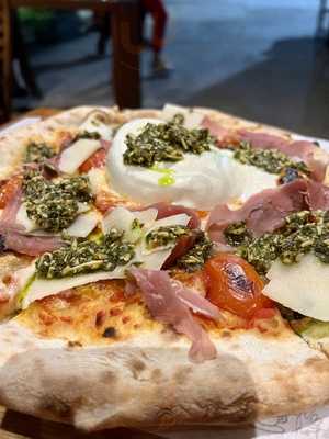 Carmnella Pizza E Pasta