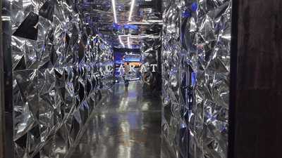 Carat Lounge & Restaurant