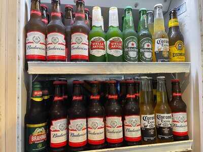 Adega Porções Simão