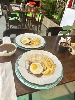 Aurora Café E Bistrô