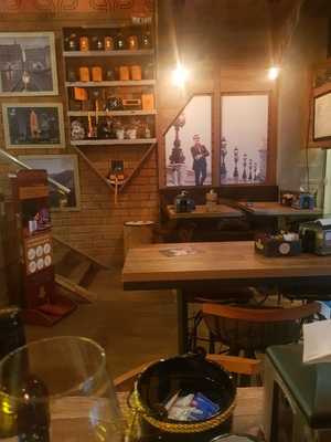 Tácito Curie Café & Bistrô