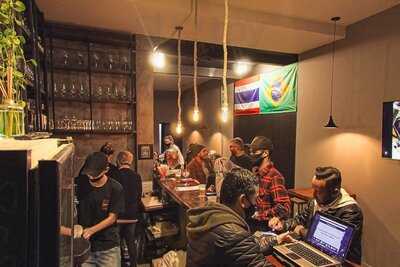 Pede Thai Restobar