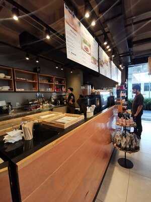 Café Cultura - Patio 24