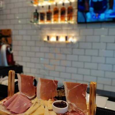 Trip Do Vinho Delicatessen