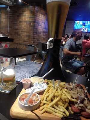 Mano Sá Buffet E Restaurante