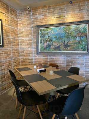 Briones Bistro E Café