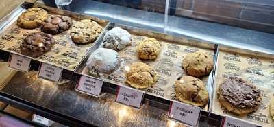 Duckbill Cookies & Coffee