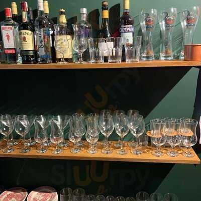 O Plebeu - English Pub