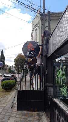 Del Sur Bar Y Parrilla