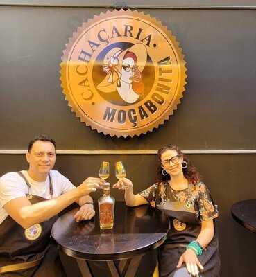 Moça Bonita Cachaçaria