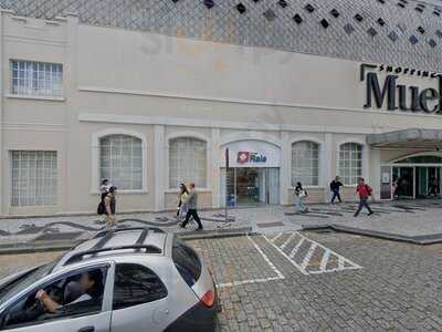 Starbucks Shopping Mueller