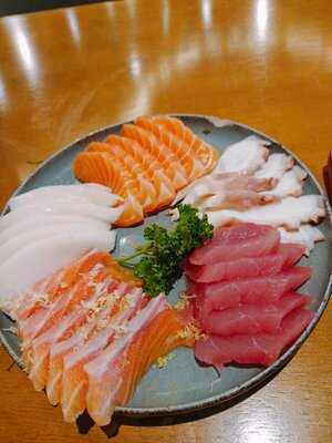 Momô Sushi - Leopoldina