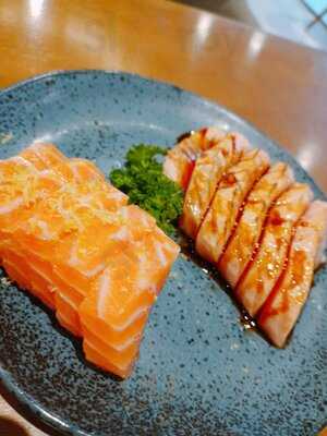 Momô Sushi - Leopoldina