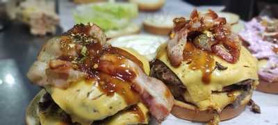 Chef's Burgers Imperial