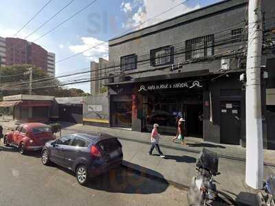 Nara Burger E Karaokê