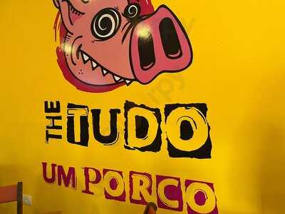 The Tudo Um Porco
