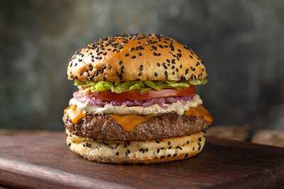 Lemax Hamburgueria - Méier