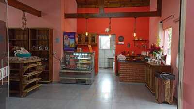 Photo 4