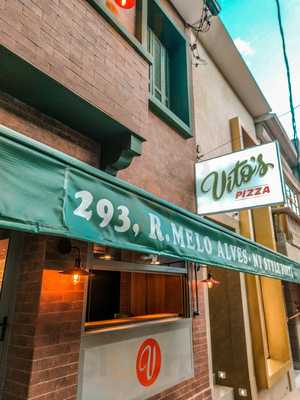 Vito's Pizza
