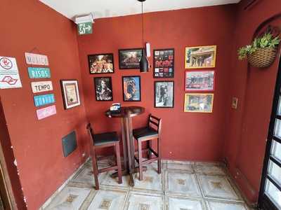 Mollys Bar E Restaurante