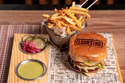 Clandestino Bbq Bar