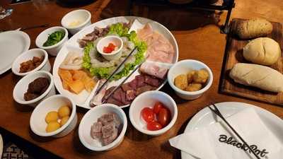 Blackpot Restaurant