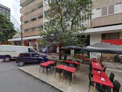 Nathan's Famous Savassi