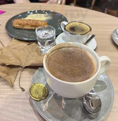 Amendoeira Chocolaterie