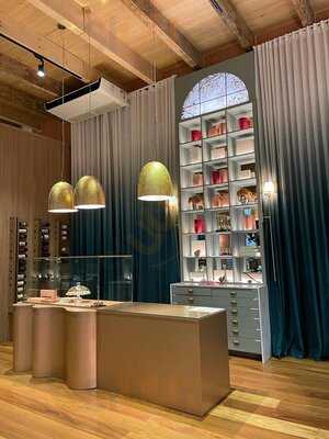 Amendoeira Chocolaterie