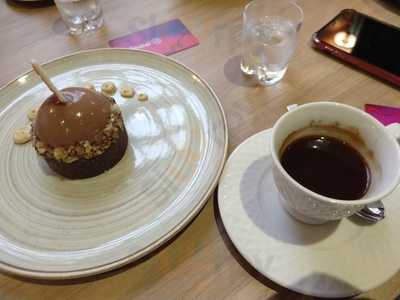 Amendoeira Chocolaterie