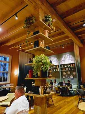 Amendoeira Chocolaterie