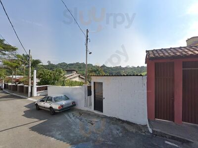 Pizzaria E Esfiharia Chão E Raiz