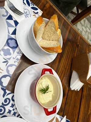 Joaquim Portucale Bistrô Português