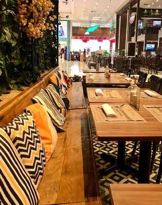 Pecorino Bar & Trattoria Center Norte