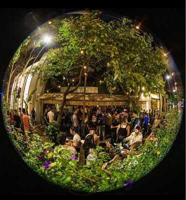 Tropikkal Bar Restaurante