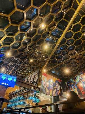 Espetaria Zé Colméia