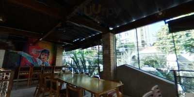 Espetaria Zé Colméia