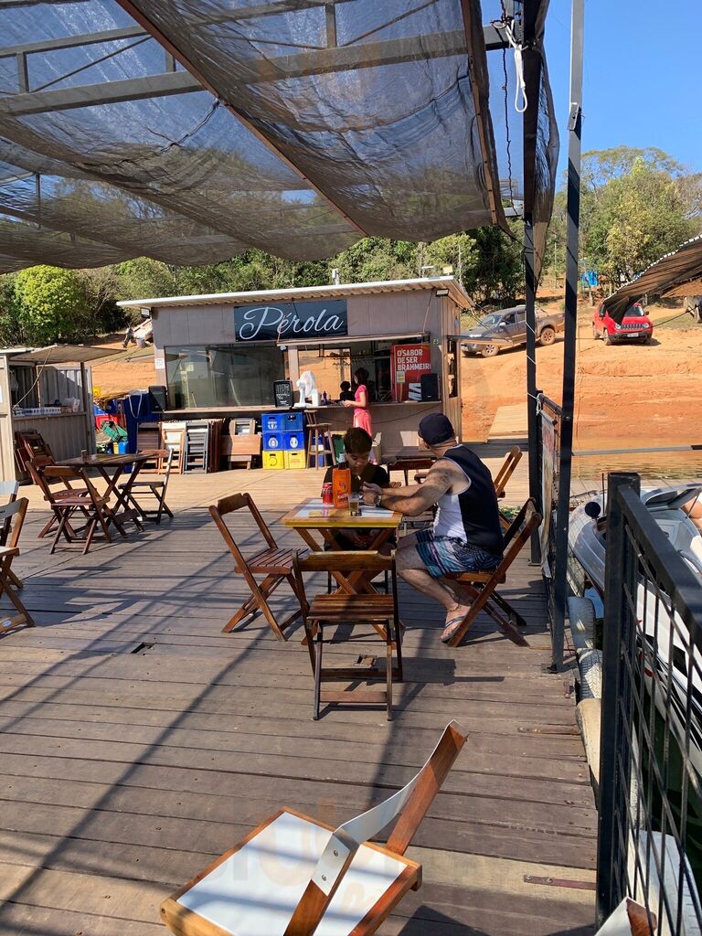 Pérola Bar Flutuante