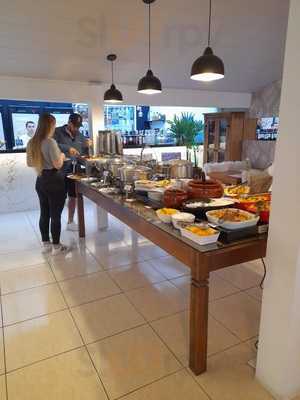 Flor De Cerejeira Restaurante E Bistro