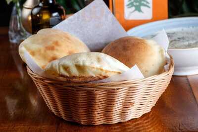 Souq Restaurante Libanês