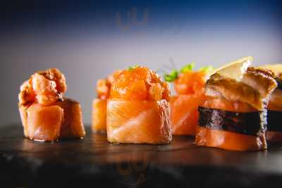 Tosh Sushi Bar Rooftop - Sc 401