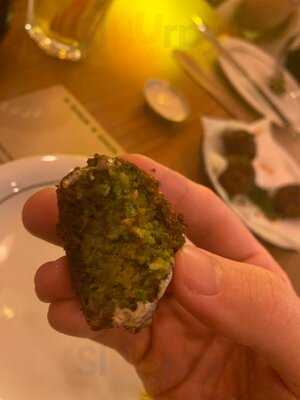 Shuk Falafel & Kebabs