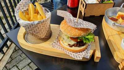 Aces High Aviation Rock Bar