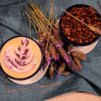 Annunciata Tapas Y Café