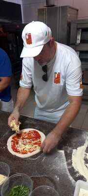 Italien Pizzeria Napoletana