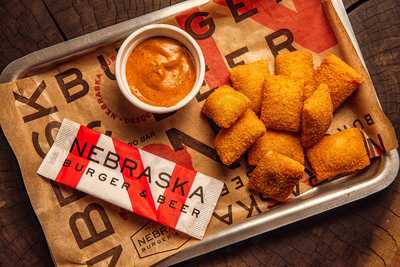 Nebraska Burger & Beer