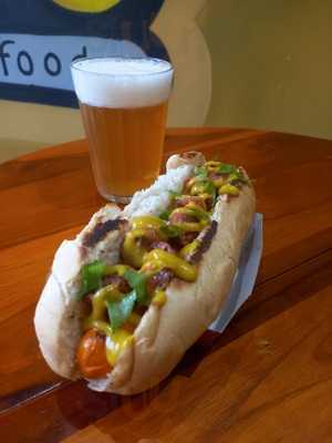 Theo Vegan Burguer And Dogs