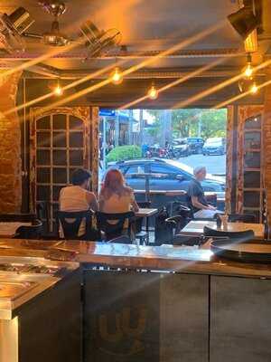 The Grid Bar & Restaurante