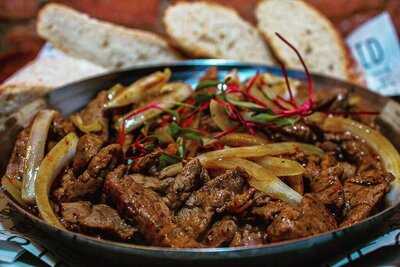 The Grid Bar & Restaurante